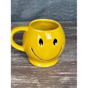 Vintage McCoy USA Yellow Smiley Face Mug‎ Coffee Tea Cup Collectible Gift